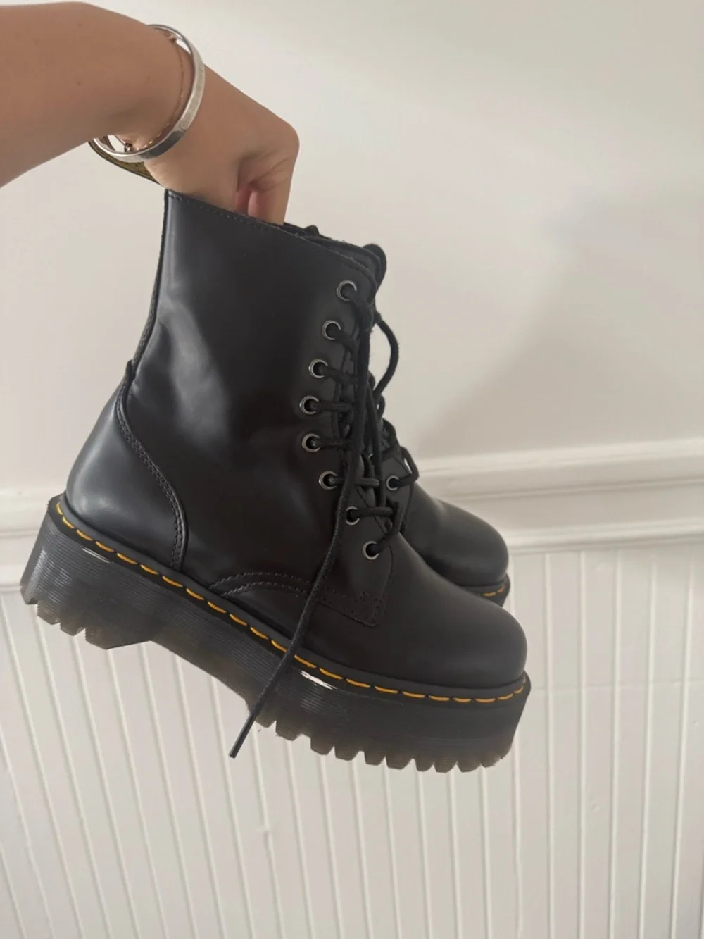 Dr. Marten JADON BOOT SMOOTH LEATHER‎ PLATFORMS